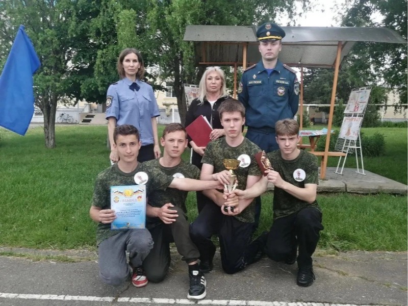 команда-победитель.